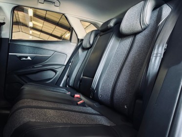 Peugeot 3008 puretech 130ch ss bvm6 allure - courroie remplacée - garantie 12 mois occasion  simplicicar aix les bains...
