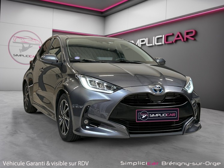 Toyota yaris hybride my21 116h design - 1ere main - carplay - caméra de recul - garantie constructeur occasion simplicicar...