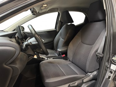 Toyota yaris hybride my21 116h design - 1ere main - carplay - caméra de recul - garantie constructeur occasion simplicicar...