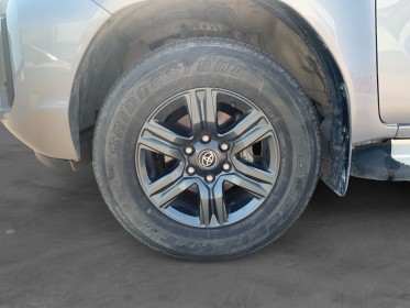 Toyota hilux 2.8 16v awd 204 cv garantie constructeur/première main/caméra/attelage/suivit toyota occasion simplicicar...