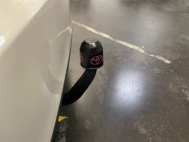 Toyota yaris my19 110 vvt-i france connect avec crochet d’attelage garantie 12 mois occasion simplicicar saint-jean...
