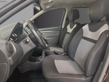 Dacia duster dci 110 4x2 black touch - garantie 12 mois occasion simplicicar vienne simplicicar simplicibike france