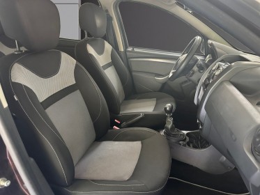 Dacia duster dci 110 4x2 black touch - garantie 12 mois occasion simplicicar vienne simplicicar simplicibike france