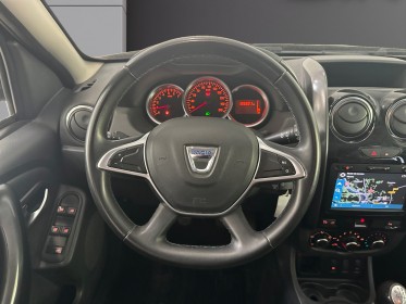 Dacia duster dci 110 4x2 black touch - garantie 12 mois occasion simplicicar vienne simplicicar simplicibike france