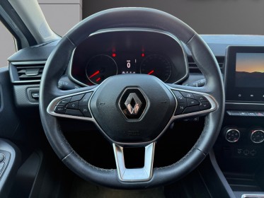 Renault clio v tce 100 zen carplay régulateur garantie 12 mois occasion simplicicar poitiers simplicicar simplicibike france