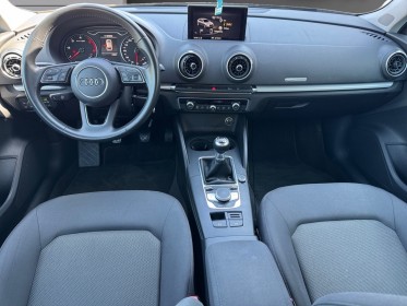 Audi a3 sportback 30 tdi 116 design climatisation régulateur garantie 12 mois occasion troyes simplicicar simplicibike france