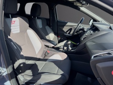 Ford focus 2.0 ecoboost 250 ss st recaro climatisation gps garantie 12 mois occasion troyes simplicicar simplicibike france