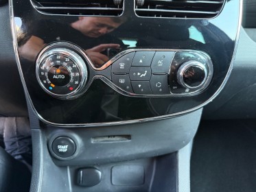 Renault clio iv tce 90 energy intens - 2 ieme main - clim auto - bluetooth - keyless - regulateur / limiteur vitesse -......
