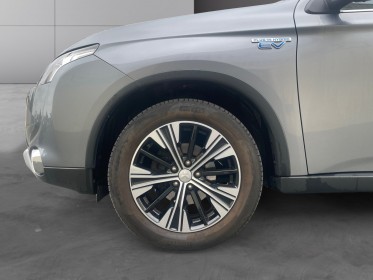 Mitsubishi outlander phev 200ch hybride rechargeable intense style garantie 12 mois occasion simplicicar royan simplicicar...
