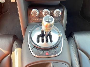 Audi r8 v8 4.2 fsi 420 quattro baie moteur en carbone / entretien à jour / 100% d'origine / garantie 12 mois occasion...