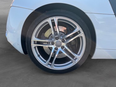Audi r8 v8 4.2 fsi 420 quattro baie moteur en carbone / entretien à jour / 100% d'origine / garantie 12 mois occasion...
