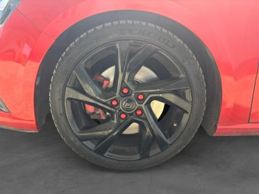 Renault megane iv berline tce 205 gt, audio bose, attelage, caméra garantie 12 mois occasion simplicicar lunel simplicicar...