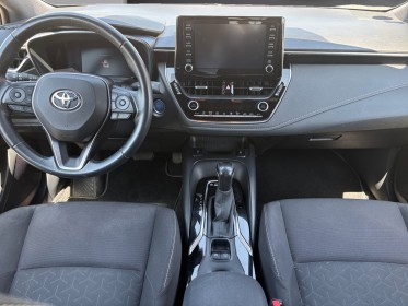 Toyota corolla hybride my21 122h dynamic garantie 12 mois occasion simplicicar lunel simplicicar simplicibike france