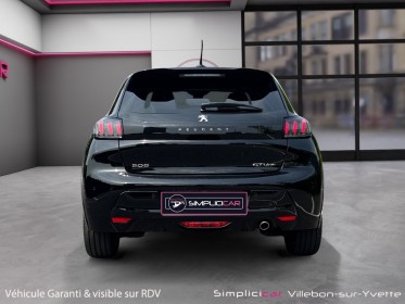 Peugeot 208 100 ss eat8 gt line carplay caméra garantie 12 mois occasion simplicicar villebon-sur-yvette simplicicar...