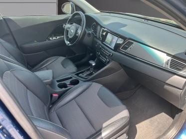 Kia niro 1.6 gdi hybride 141 ch dct6 active 1°main caméra / carplay / suivis kia occasion simplicicar veauche simplicicar...