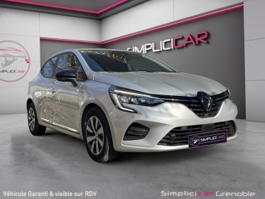 Renault clio v tce 90 evolution occasion simplicicar grenoble simplicicar simplicibike france