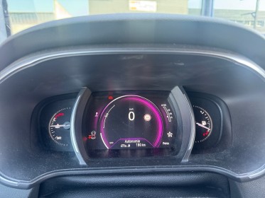 Renault megane iv berline tce 130 energy intens occasion simplicicar grenoble simplicicar simplicibike france
