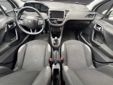 Peugeot 208 1.6 bluehdi 100ch ss bvm5 allure occasion cannes (06) simplicicar simplicibike france