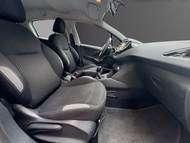 Peugeot 208 1.6 bluehdi 100ch ss bvm5 allure occasion cannes (06) simplicicar simplicibike france
