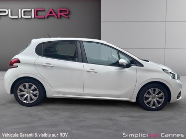 Peugeot 208 1.6 bluehdi 100ch ss bvm5 allure occasion cannes (06) simplicicar simplicibike france