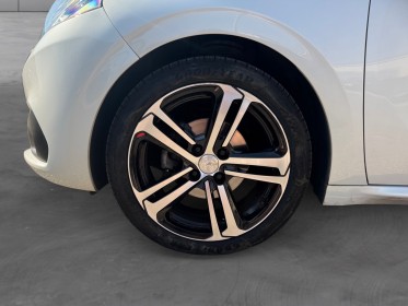 Peugeot 208 gt line 1.2 puretech 110ch ss eat6 garantie 12 mois occasion simplicicar toulon est simplicicar simplicibike france