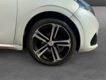 Peugeot 208 gt line 1.2 puretech 110ch ss eat6 garantie 12 mois occasion simplicicar toulon est simplicicar simplicibike france