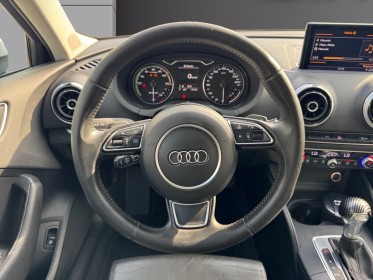 Audi a3 sportback 1.4 tfsi e-tron 204 ambition luxe s tronic 6 toit ouvrant ouverture sans clefs attelage garantie 12 mois...