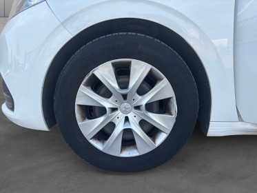 Peugeot 208 1.2 ess 68ch bvm5 like, climatisation, courroie de distribution neuve, garantie 12 mois occasion simplicicar...