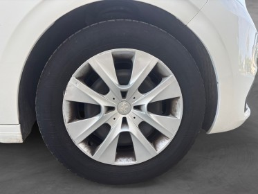 Peugeot 208 1.2 ess 68ch bvm5 like, climatisation, courroie de distribution neuve, garantie 12 mois occasion simplicicar...