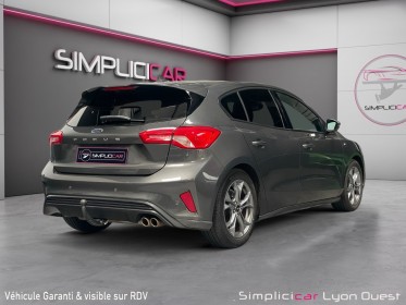 Ford focus 1.0 ecoboost 125 ss st line - garantie 12 mois occasion simplicicar lyon ouest simplicicar simplicibike france
