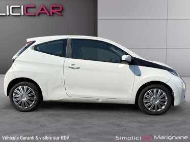 Toyota aygo 1.0 vvt-i climatisation/regulateur/bluetooth - garantie 12 mois - occasion simplicicar marignane  simplicicar...