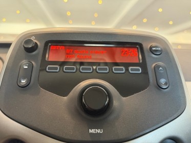 Toyota aygo 1.0 vvt-i climatisation/regulateur/bluetooth - garantie 12 mois - occasion simplicicar marignane  simplicicar...