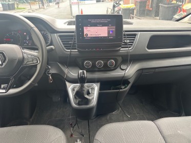 Renault trafic cabine approfondie 2023 l1h1 3000 kg blue dci 150 edc grand confort, garantie 12 mois, suivi renault,...