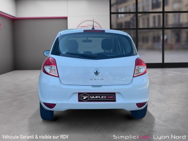 Renault clio iii 1.2 16v 75 eco2 authentique euro 5 occasion simplicicar lyon nord  simplicicar simplicibike france