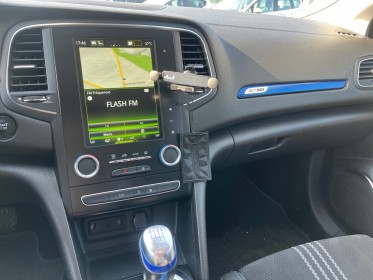 Renault megane iv berline blue dci 115 intens gt-line occasion simplicicar limoges  simplicicar simplicibike france