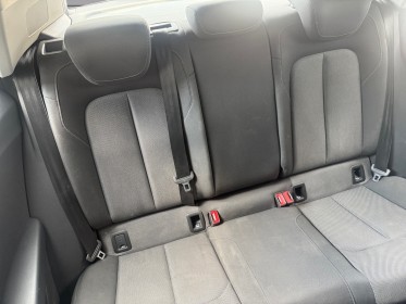 Audi q2 business 30 tfsi 116 s tronic 7 business line radar de recul / front assist / drive select / garantie 12 mois...