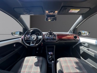 Volkswagen up up 1.0 115 bluemotion technology bvm6 gti / toit ouvrant occasion cannes (06) simplicicar simplicibike france