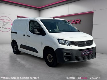 Peugeot partner 1.6 hdi turbo grip attelage carplay kit bois garantie 12 mois occasion troyes simplicicar simplicibike france