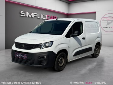 Peugeot partner 1.6 hdi turbo grip attelage carplay kit bois garantie 12 mois occasion troyes simplicicar simplicibike france