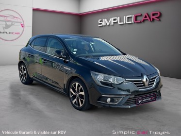 Renault megane iv berline tce 130 edc intens bose sièges chauffant/massant caméra garantie 12 mois occasion troyes...