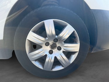 Peugeot partner tepee 1.6 bluehdi 100ch bvm5 /rardar ar/gps/régulateur/entretien complet à jour/garantie occasion...