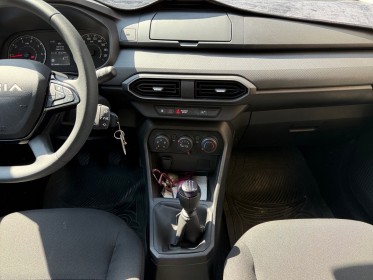 Dacia sandero sce 65 essential occasion cannes (06) simplicicar simplicibike france