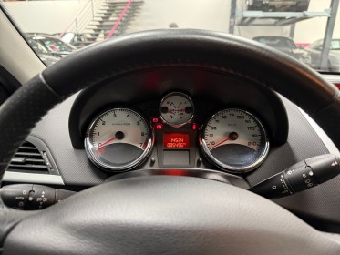 Peugeot 207 1.4 vti 95ch envy - première main - garantie 12 mois occasion simplicicar lyon ouest simplicicar simplicibike...