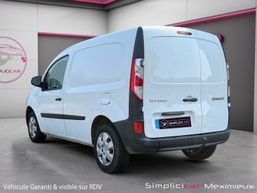 Renault kangoo express 1.5 dci 90 e6 confort tva recuperable garantie 12 mois occasion simplicicar meximieux simplicicar...