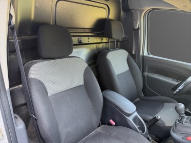 Renault kangoo express 1.5 dci 90 e6 confort tva recuperable garantie 12 mois occasion simplicicar meximieux simplicicar...
