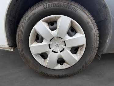 Renault kangoo express 1.5 dci 90 e6 confort tva recuperable garantie 12 mois occasion simplicicar meximieux simplicicar...