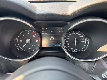 Alfa romeo stelvio my19 2.2 190 ch q4 at8 executive occasion simplicicar beaune simplicicar simplicibike france