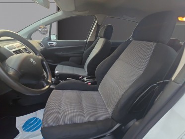 Peugeot 307 90 x line clim 1.6 hdi - kit distri ok occasion avignon (84) simplicicar simplicibike france