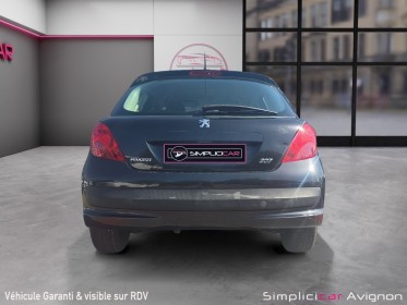 Peugeot 207 1.4 hdi 70ch blue lion active distri ok occasion avignon (84) simplicicar simplicibike france