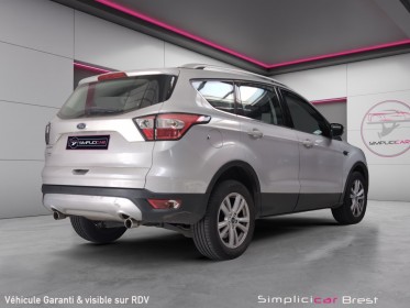 Ford kuga 1.5 tdci 120 ss 4x2 bvm6 vignale - garantie 12 mois occasion simplicicar brest simplicicar simplicibike france